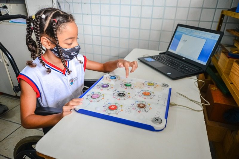 Escolas de Vitória apresentam projetos inovadores no ESX 2023