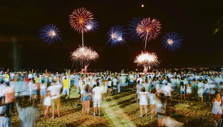 Calçadão Camburi – Reserve espaço para sua tenda na festa da virada