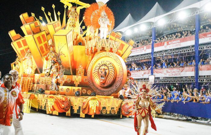 Calçadão Carnaval – Vitória é o palco da abertura do carnaval no Brasil