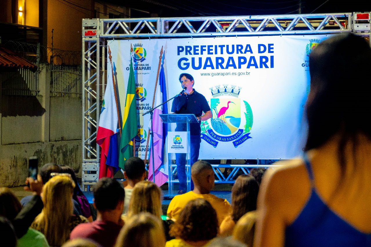 Calçadão Guarapari – Edson Magalhães conclui obras inaugurando seis novas praças