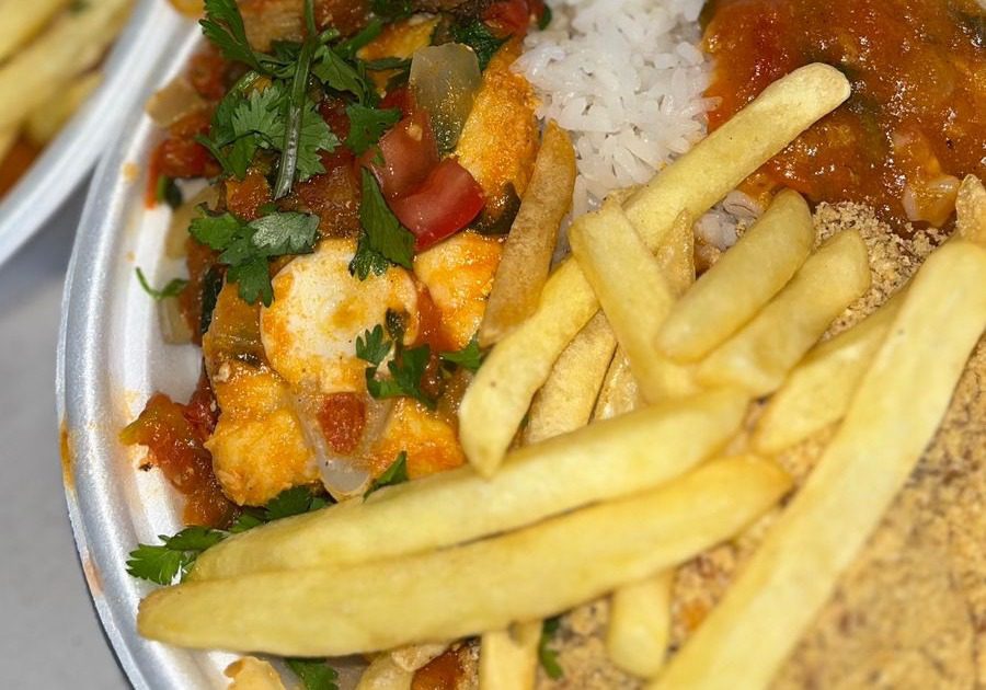 Calçado ES – Culinária capixaba do Rei da Moqueca tem promoção de verão.