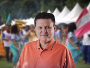 Calçadão Cariacica – Prefeito Euclerio Sampaio convida voce a conhecer o Carnaval de Congo de Mascaras em Roda D’ Água