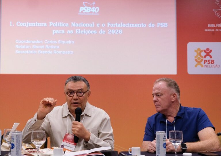 Calçadão Brasil – Renato Casagrande é dirigente histórico do PSB  nacional ao lado de Carlos Siqueira