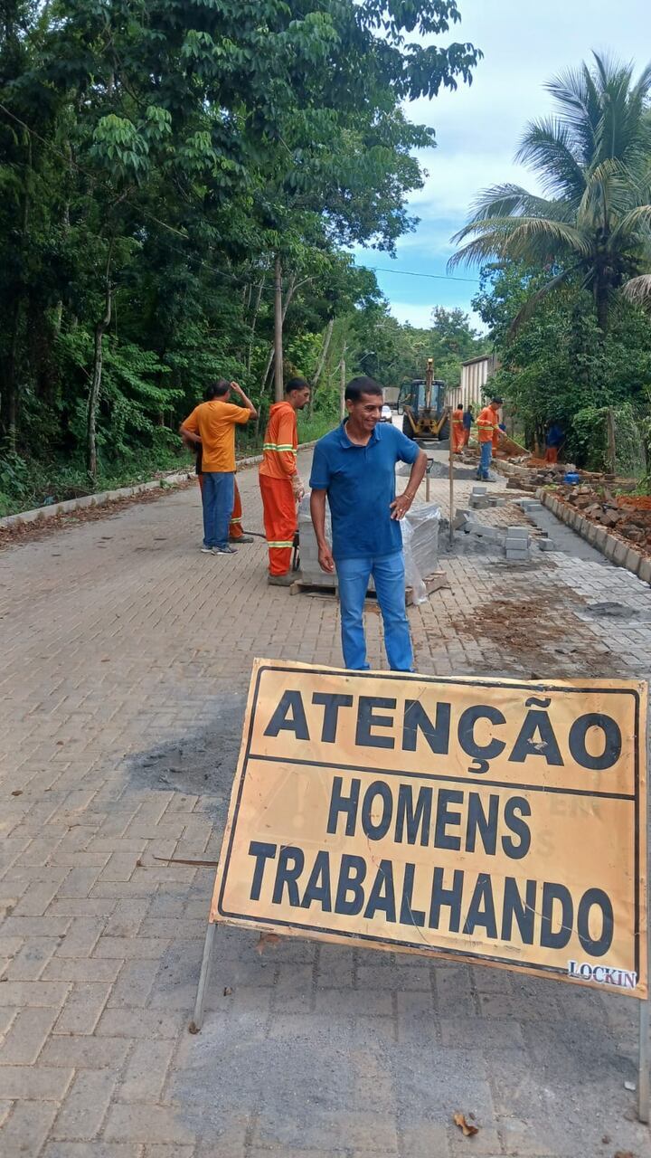 Calçadão Guarapari – Deputado Zé Preto visita obras do Governo do Estado em Rio Claro