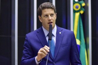 Calçadão Brasil – Direita se reorganiza e racha com proposta da “direita conservadora” liderada por bolsonarismo
