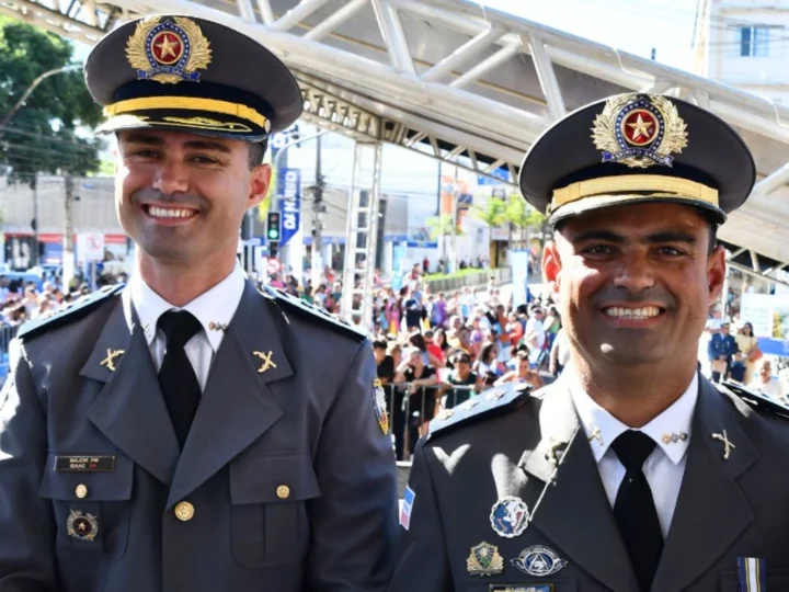 Calçadão Segurança – Famíla de Policiais Militares proporcionam momento inédito na história dos 191 da coorporação.