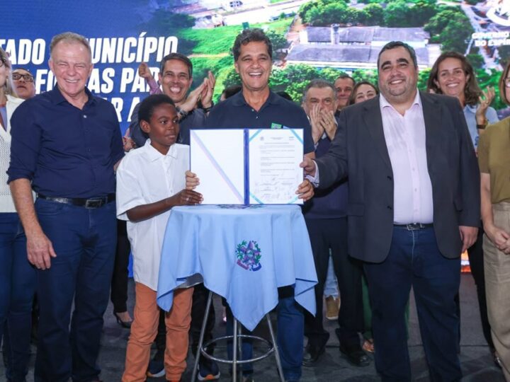 Calçadão Guarapari – Governador Ricardo Ferraço fortalece gestão Rofrigo Borges