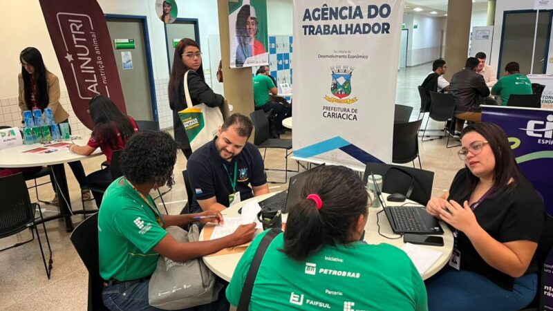 Calçadão Desenvolvimento – IFES e Agência do Trabalhador de Cariacica ofertam oportunidades de trabalho.