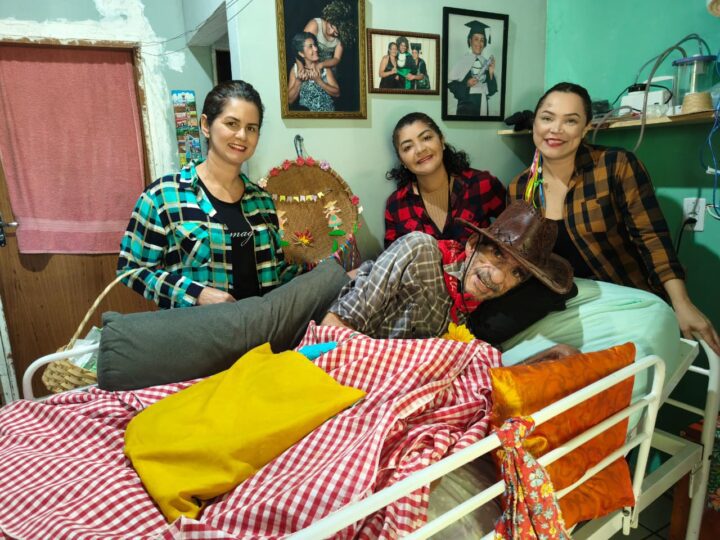 Calçadão Solidariedade – Visita e assistência clínica em  clima de festa julina
