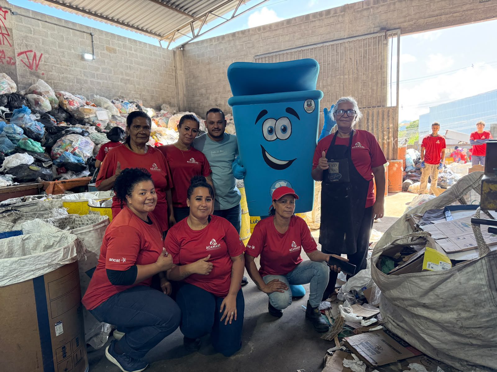 Calçadão Meio Ambiente – Destinação correta de materias recicláveis em Cariacica