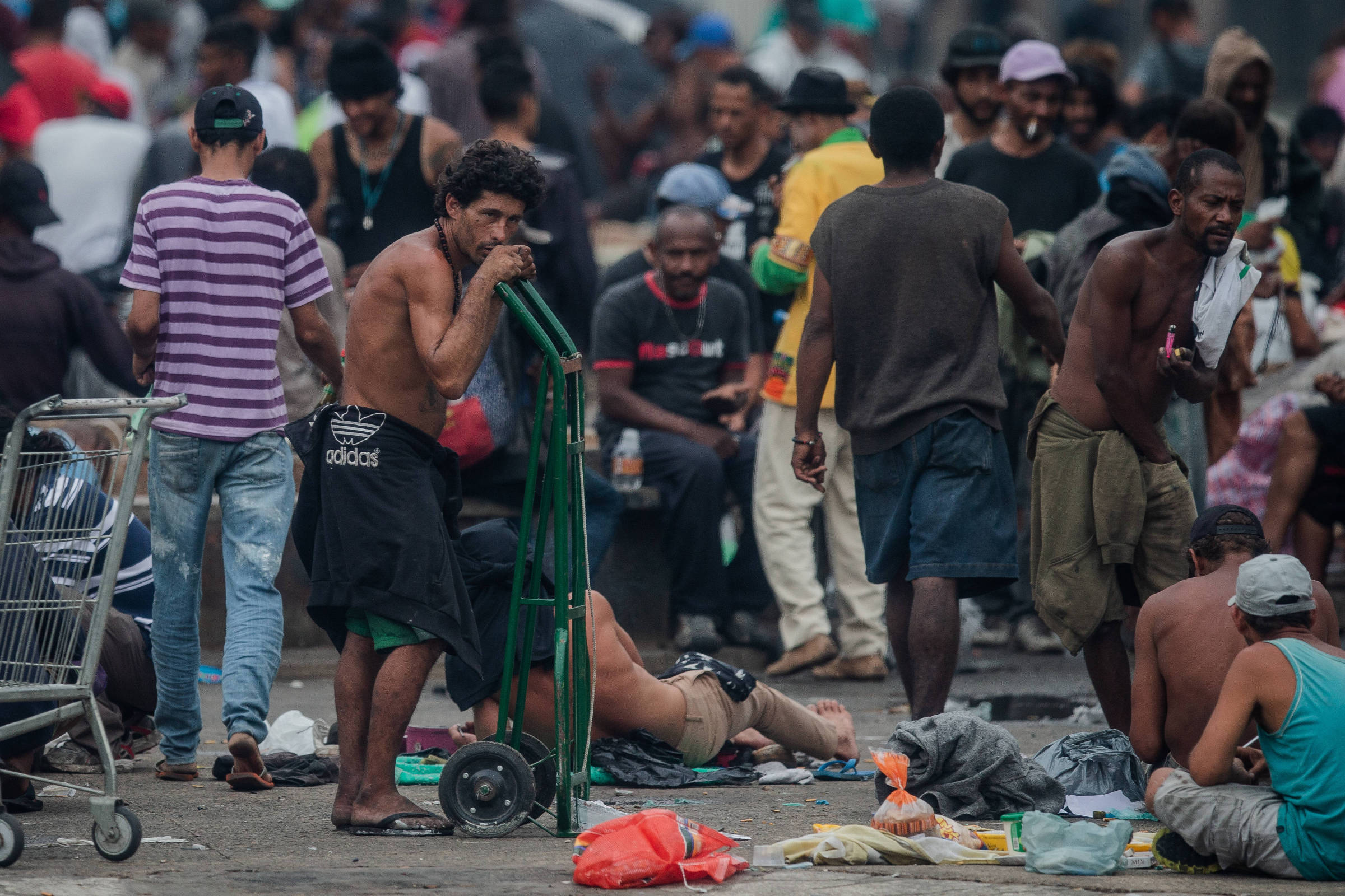 Calçadão  Brasil – A farsa do fim da Cracolândia em São Paulo
