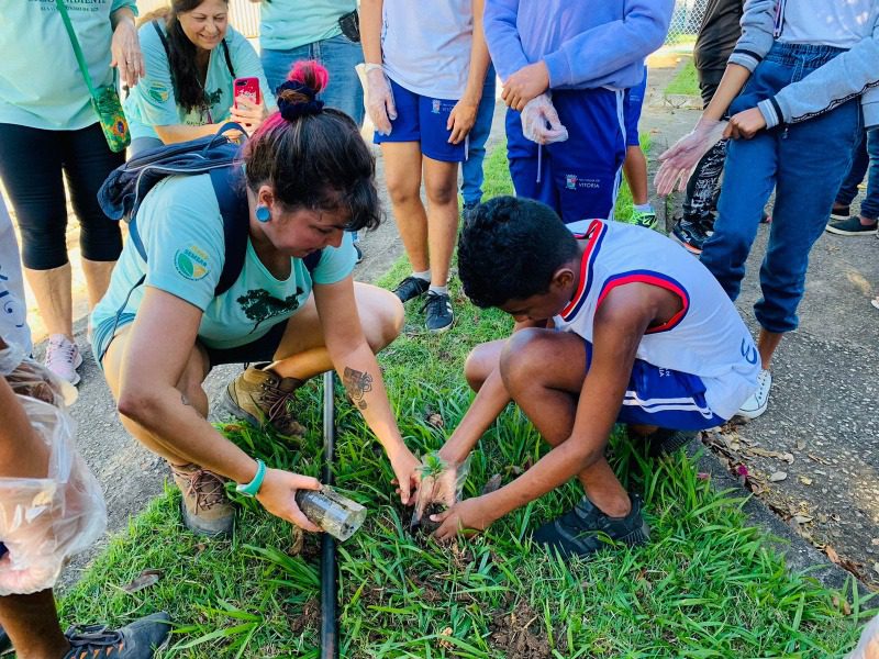 Estudantes aprendem sobre sustentabilidade em Fradinhos no passeio ecológico