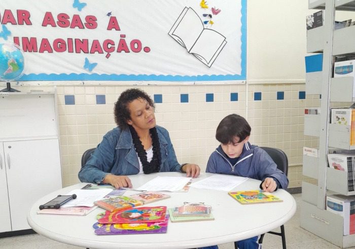 Avaliação de fluência de leitura é realizada por estudantes da rede de ensino de Vitória