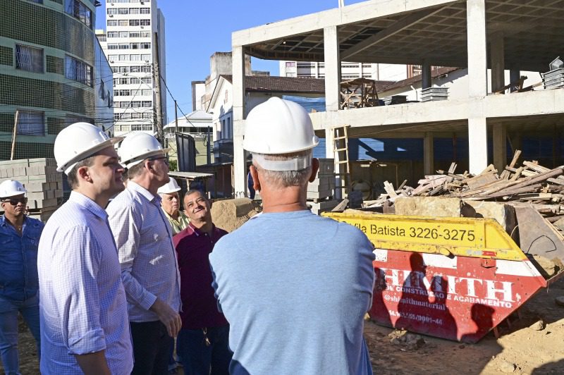 Obras da Emef São Vicente de Paulo estão em estágio avançado após 16 anos