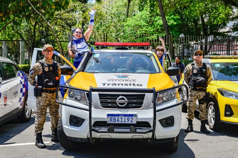 Evento promovido pela Guarda de Vitória leva diversão para crianças nos parques da capital durante as férias