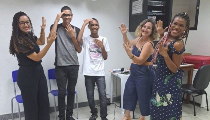 Colóquio sobre Alfabetização de Surdos em Vitória Promovido pela Educação em Busca da Inclusão