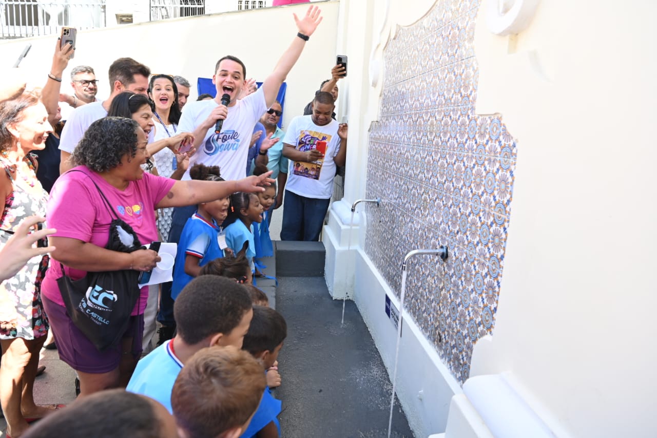 Pazolini Celebra o Dia da Água com a Reativação do Chafariz da Capixaba, no Centro