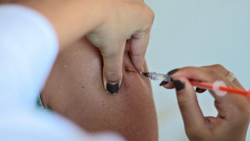 Calçadão Vila Velha – Vacinação e atendimentos no final de semana em shoppings e Unidades de Saúde
