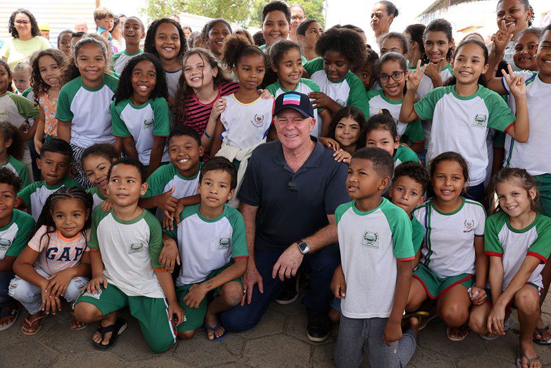 Calçadaõ ES – Boa Esperança tem obra inaugurada pelo governo do estado.